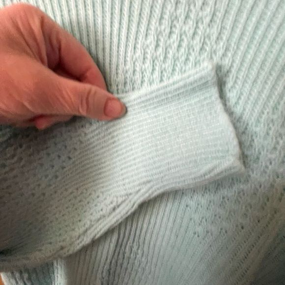 Vintage Fortune Knits , Inc. size medium light blue sweater. - Picture 4 of 5